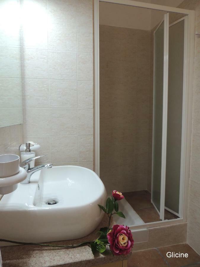 Ferienwohnung Oleandro E Glicine Lecce Exterior foto