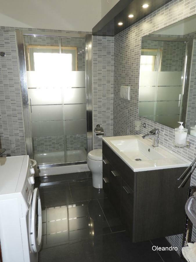 Ferienwohnung Oleandro E Glicine Lecce Exterior foto